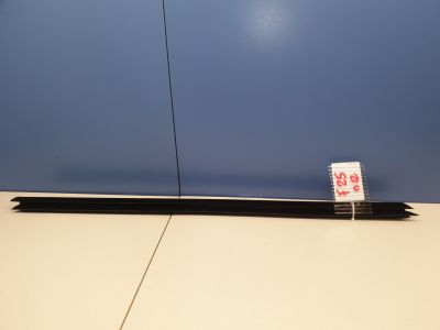 Накладка стекла передней правой двери для BMW X3 F25 2010-2017