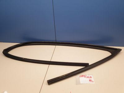 Уплотнитель стекла передней левой двери для KIA Optima 2010-2015