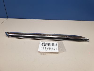 Молдинг решетки радиатора верхний правый для Mercedes E-klasse W213 2016-