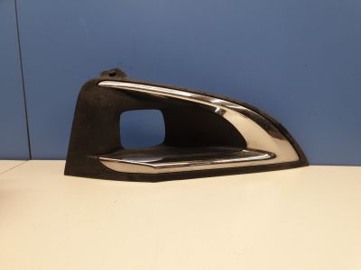 Решётка в бампер правая для Peugeot 3008 P84 2016-