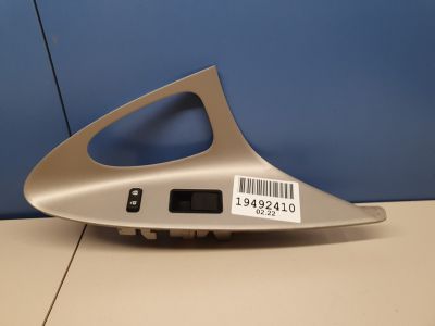 Накладка блока управления стеклоподъемниками для Toyota Camry V40 2006-2011