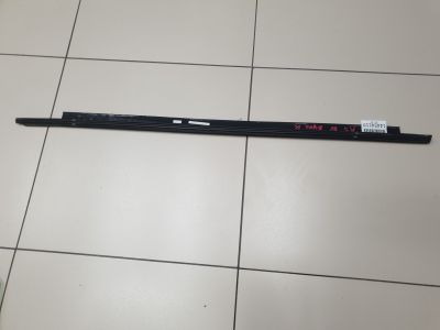 Молдинг стекла передней правой двери для Audi A3 8V 2012-2020