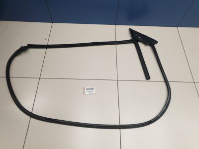 Уплотнитель передней левой двери для Audi A5 S5 8T Coupe Sportback 2008-2016