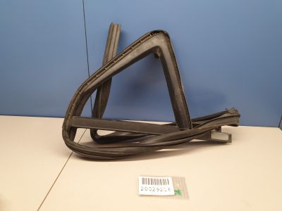 Уплотнитель стекла двери задний левый для Opel Mokka 2012-2019